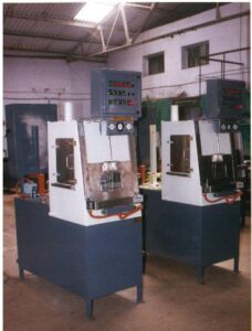 INDUSTRIAL WASHING MACHINES comp wash